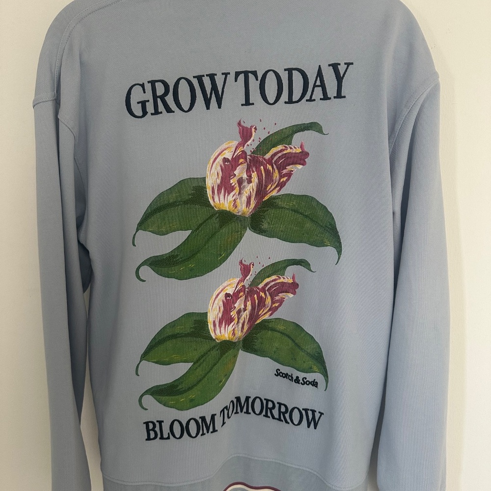 Sweater Sweatshirt - Picture 2 of 3